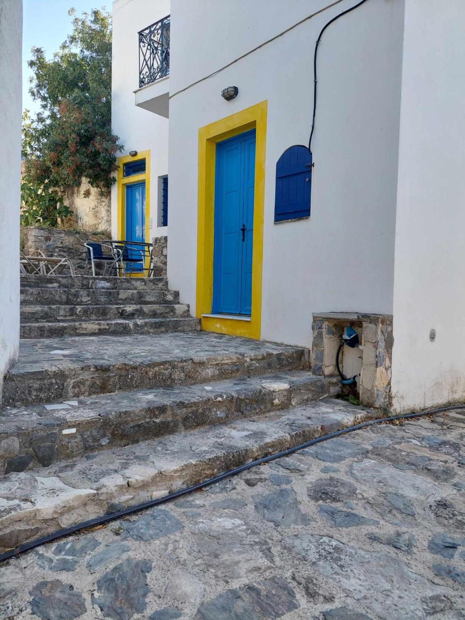 Seaview Villa Asfendiou Exterior photo